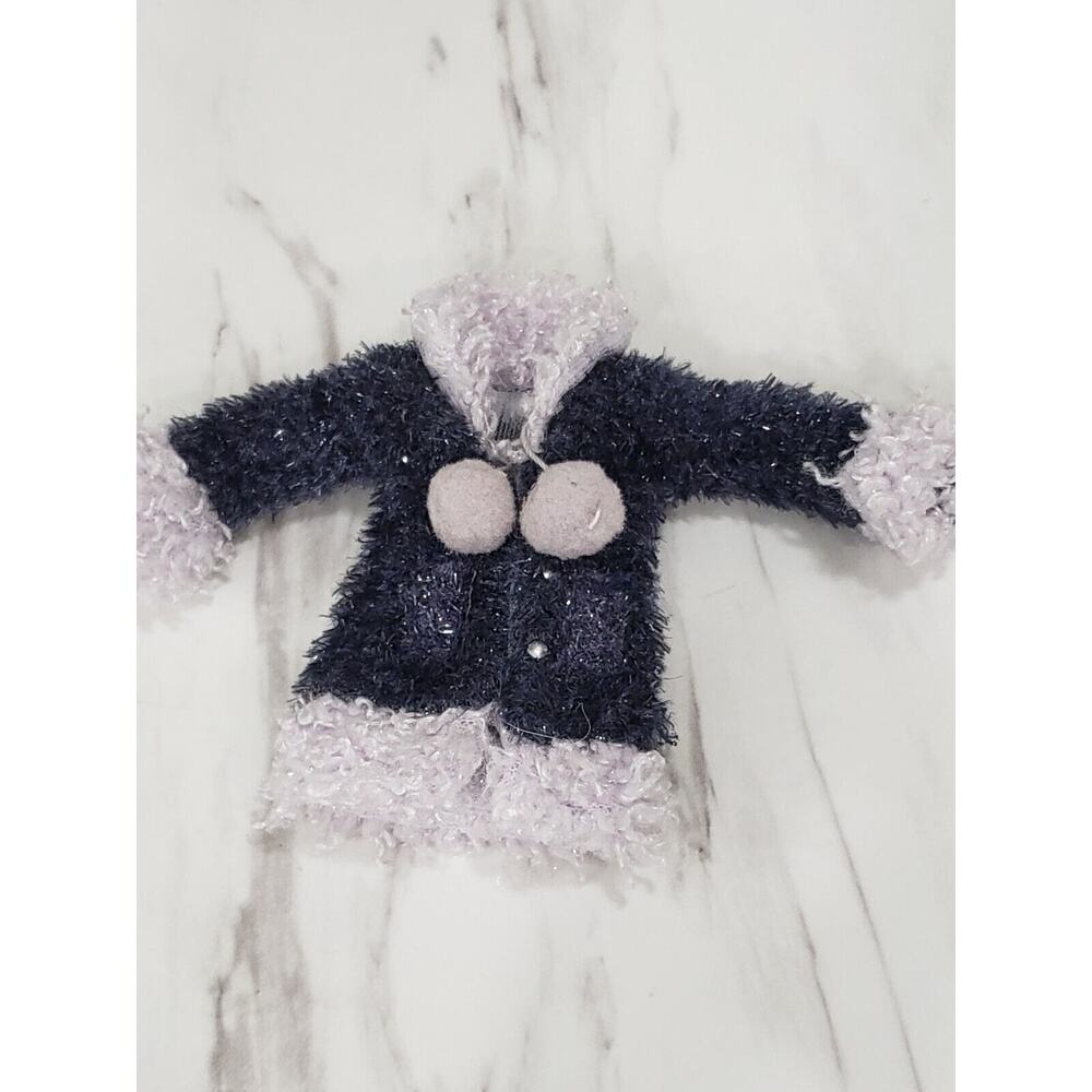 BRATZ Wintertime Wonderland Dana Doll Replacement Jacket Coat 2003 MGA.